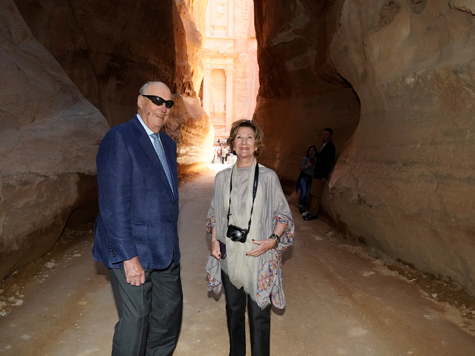 The entrance to Petra is through a deep, narrow gorge. Photo: Heiko Junge, NTB scanpix
